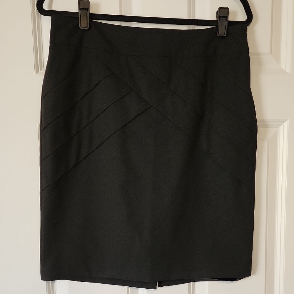 The Limited Elegant Black Skirt